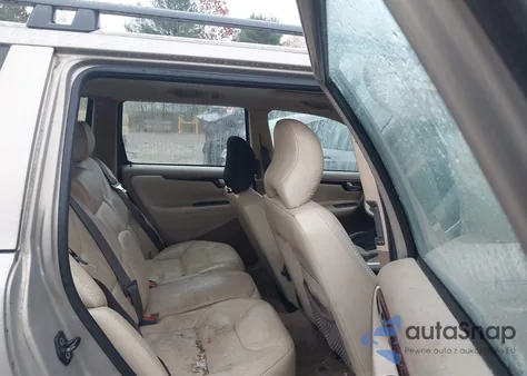 2002 Volvo V70 Xc из США, поврежденный, VIN YV1SZ58D821058156